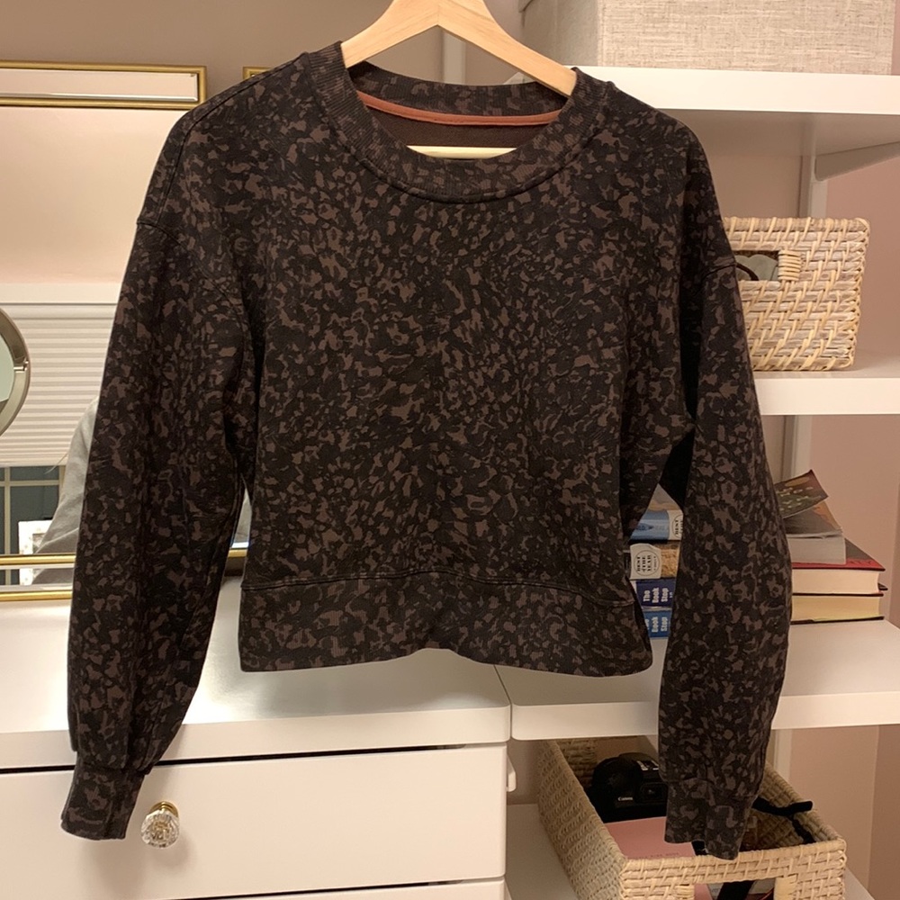 Lululemon Cropped Sweatshirt